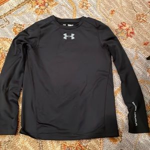 Under amour ski layer top - youth medium
